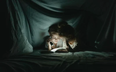 6 Affordable Alternatives to Under Bed Lights for Elderly Moms Living Alone
