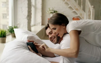 Bed Wedge Pillow vs Smart Lock for Seniors: 2026 Guide to Choosing Better