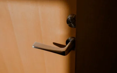 Door Lever Handles for Seniors With Balance Issues: 2026 Outdoor Guide