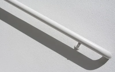 Outdoor Grab Bars We Recommend for Arthritic Hands in 2026